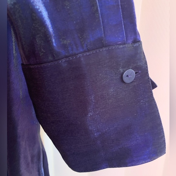 Christie & Jill Iridescent Blouse - Picture 13 of 17